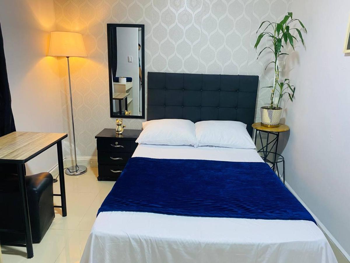 Laureles Casa Linda Hostal