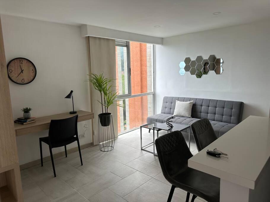 Apto Con Bella Vista-poblado 1510 Apartamento Medellín