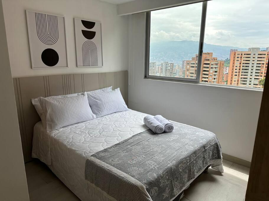 Apto Con Bella Vista-poblado 1510 Apartamento Medellín