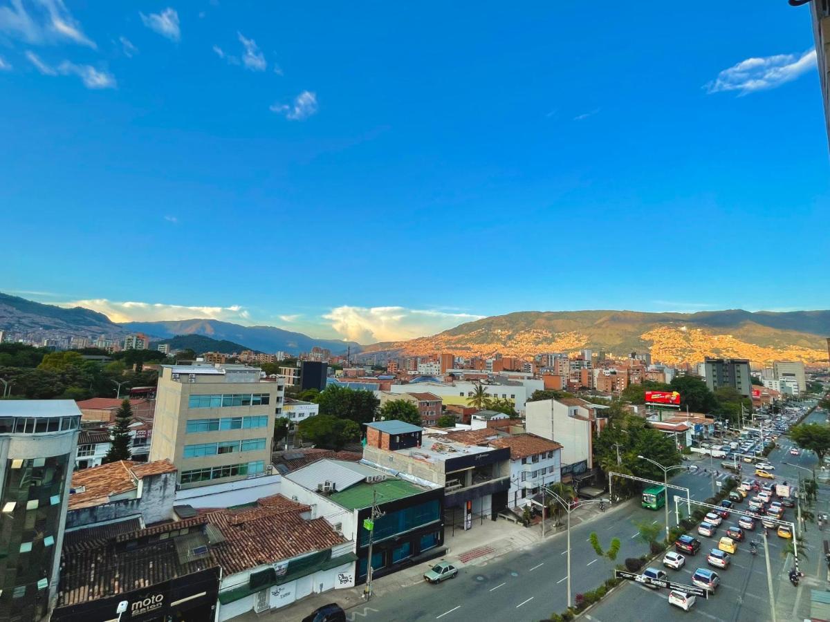 En Laurels Apartahotel Medellín