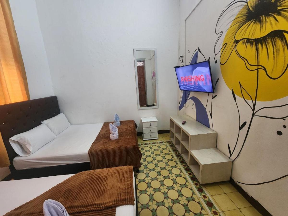 Casa Linda Medellin, Centro