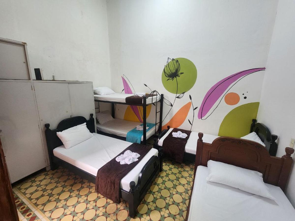 Casa Linda Medellin, Centro *