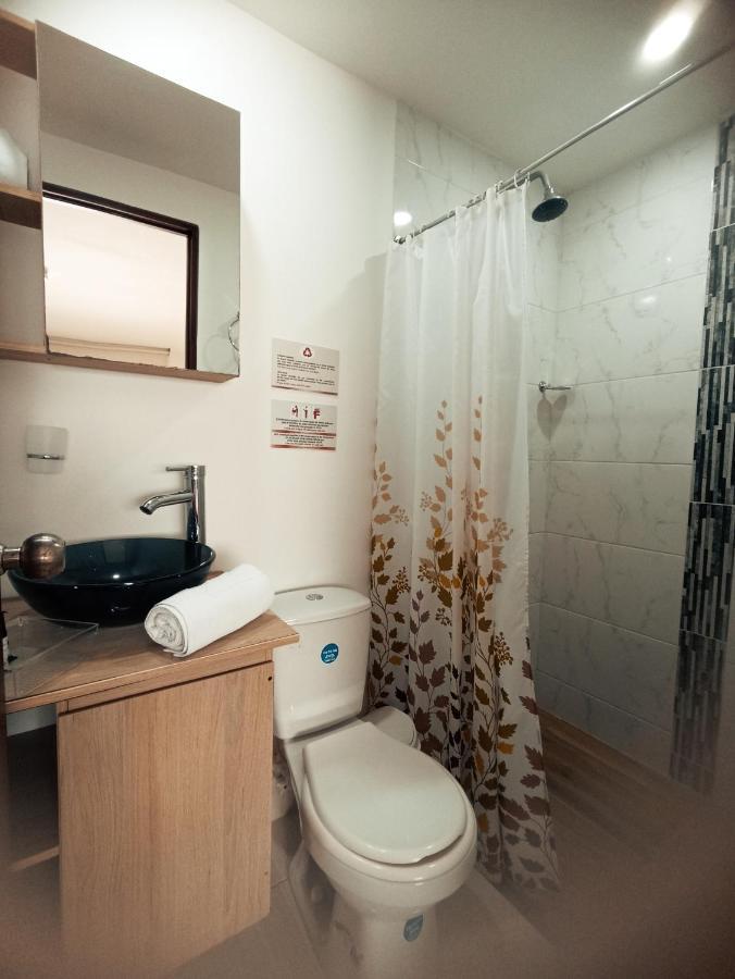Laureles Lgh Hotel