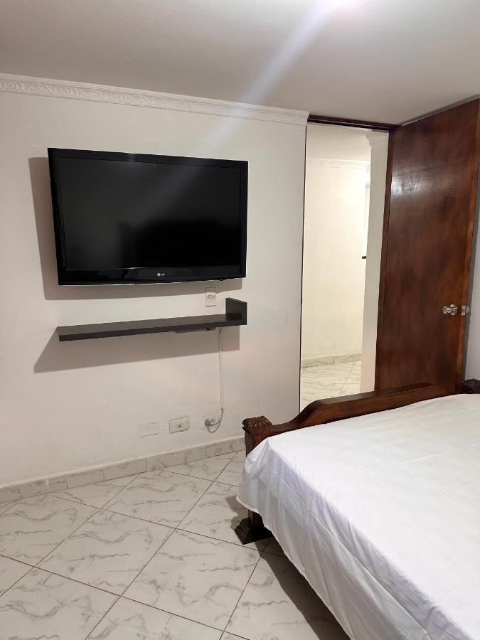 Apartamento Acogedor Cerca Al Centro De *
