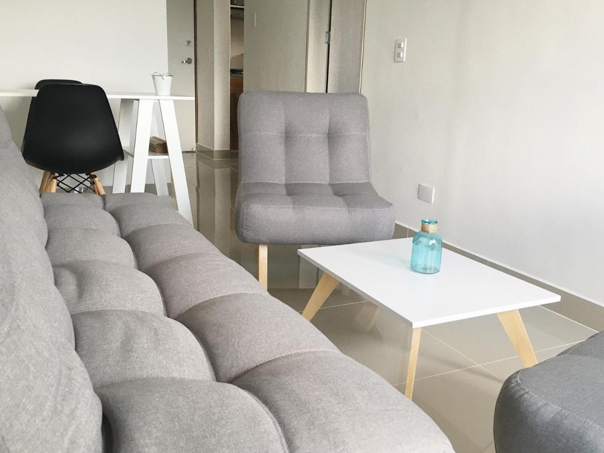 Apartaestudio Cerca Al Metro En El Poblado Apartamento Medellín