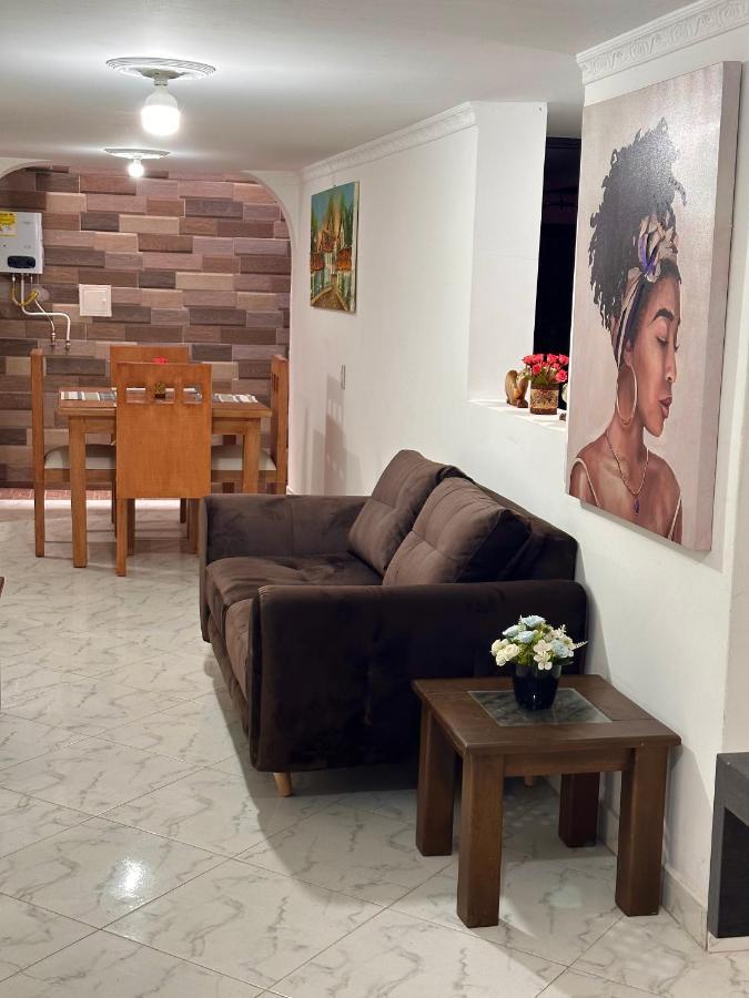 Apartamento Acogedor Cerca Al Centro De