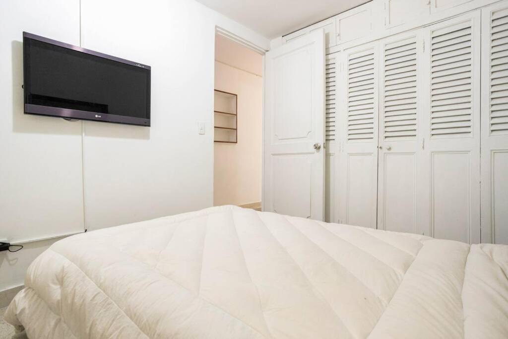 Apartamento En Conquistadores -medellin * Medellín