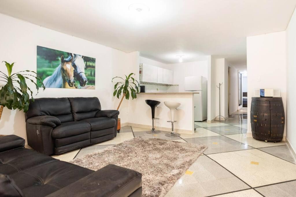 Apartamento En Conquistadores -medellin Apartamento