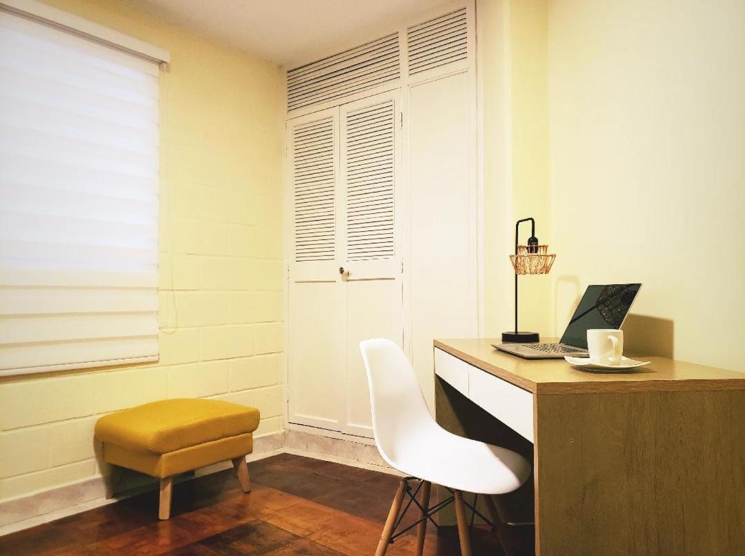 Apto Mejor Zona De Laureles 2 Mas Estudio Apartamento