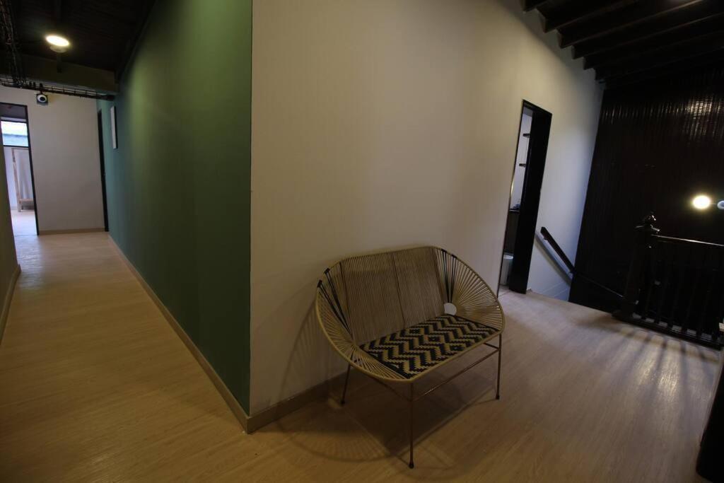 Centro Comercial Molinos - One203 By Roots *