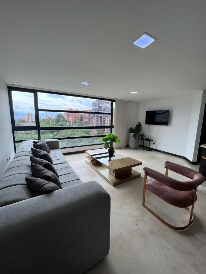 Spacious With High Views From Poblado Apartamento Medellín