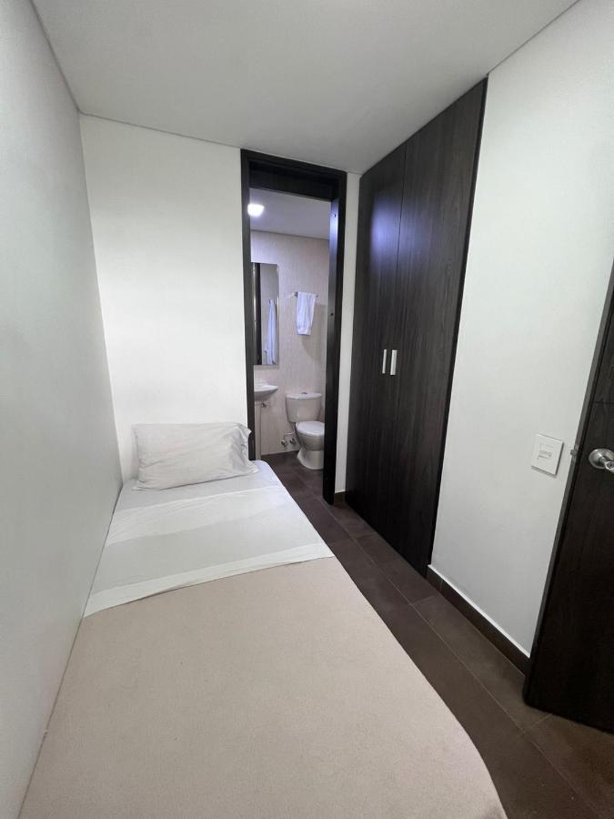 Spacious With High Views From Poblado