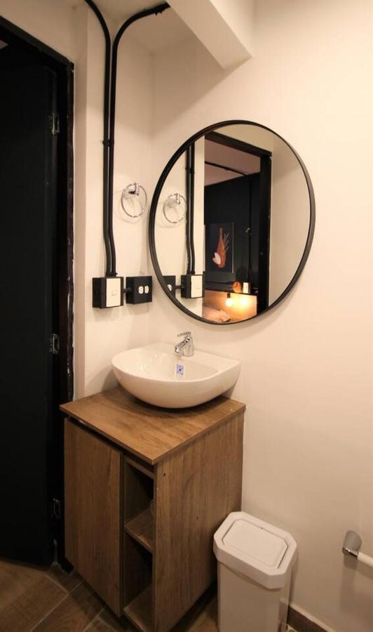 Apartment Con Puesto De Trabajo One102 By Roots