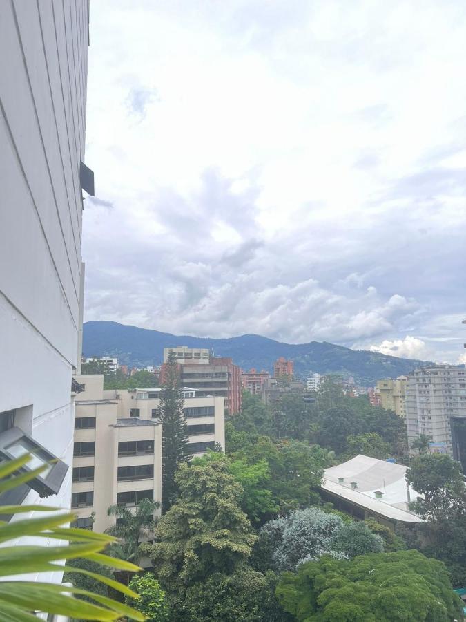 Large High Views And Balcony Medellín