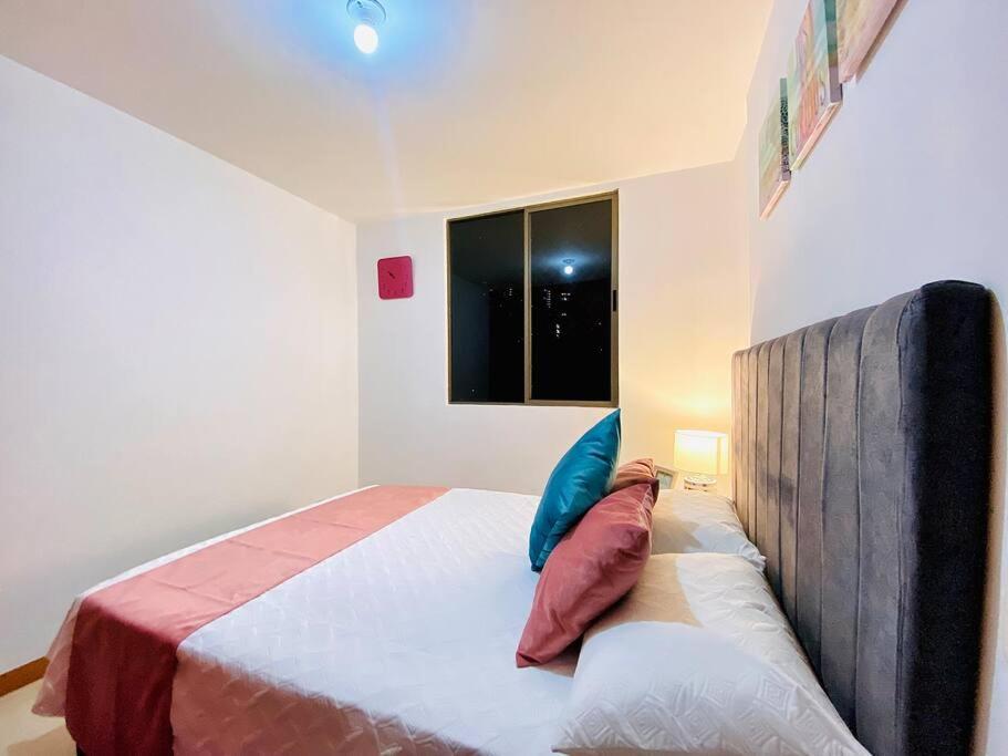 Elegante Apto 2br, Las Palmas * Medellín