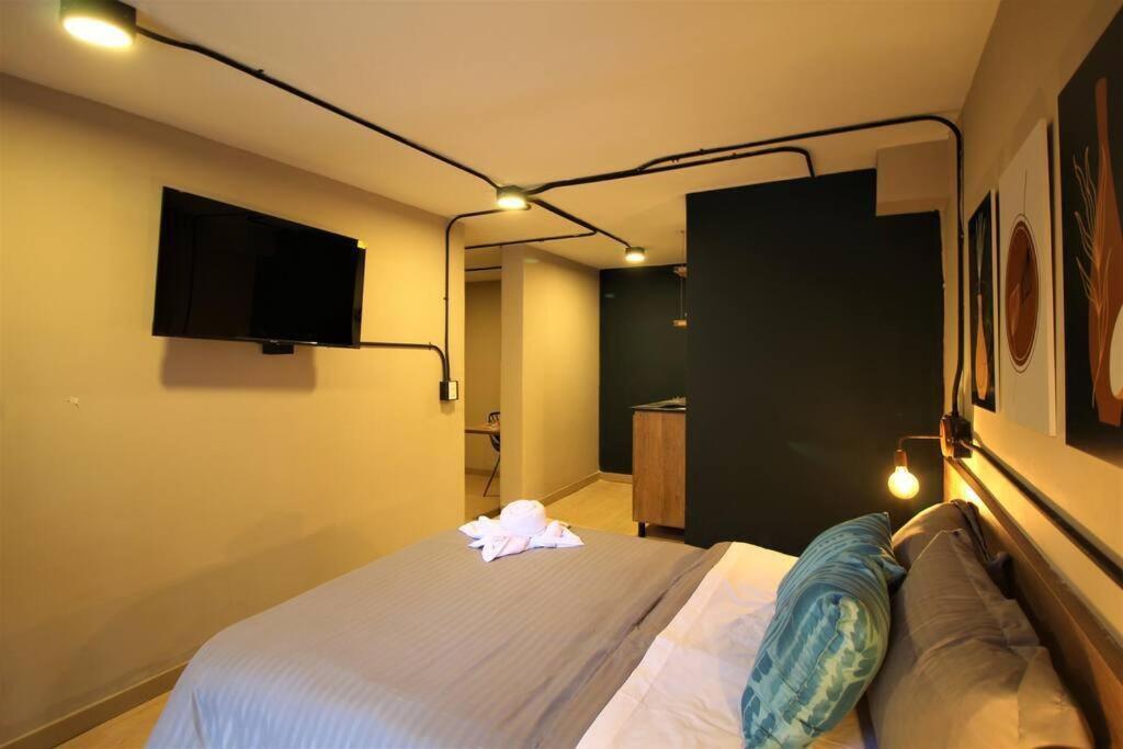 Apartamento Con Cocina Y Bano Privado - One106 By Roots Medellín