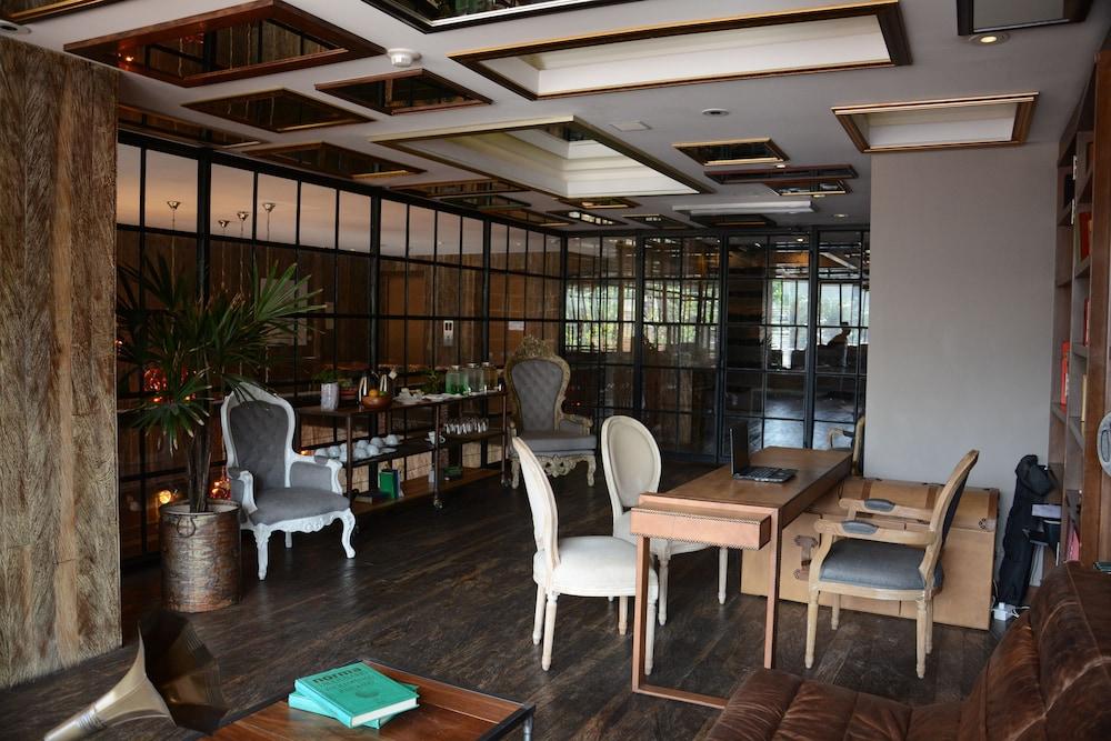 The Charlee Hotel Medellín
