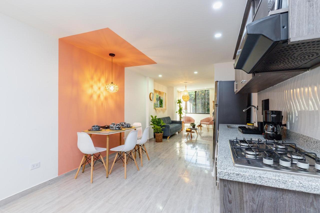 Guayacan, Ac, Hermoso Apto, Estadio Apartamento Medellín
