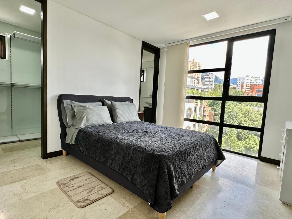 1101 El Poblado! Two Balconies & A Beautiful View Apartamento Medellín