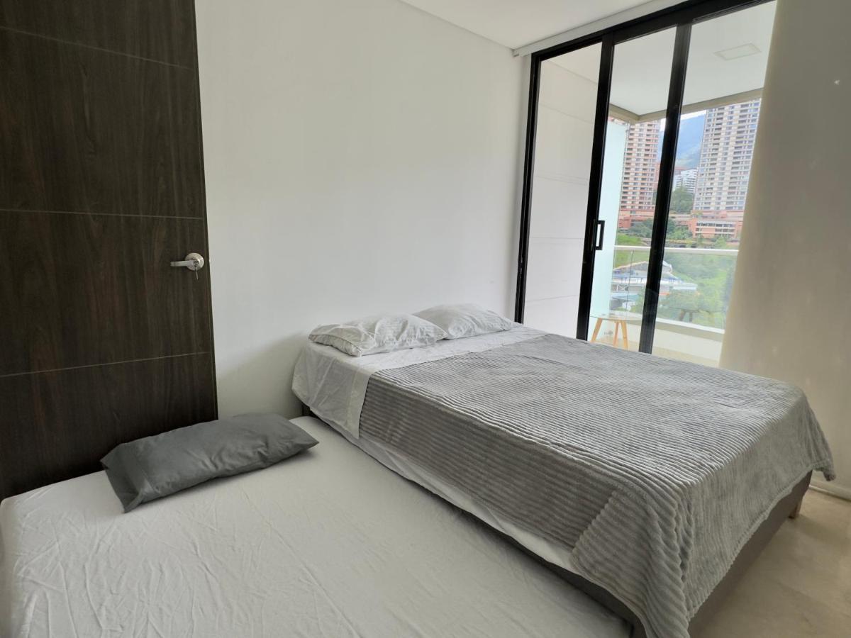 1101 El Poblado! Two Balconies & A Beautiful View Apartamento *
