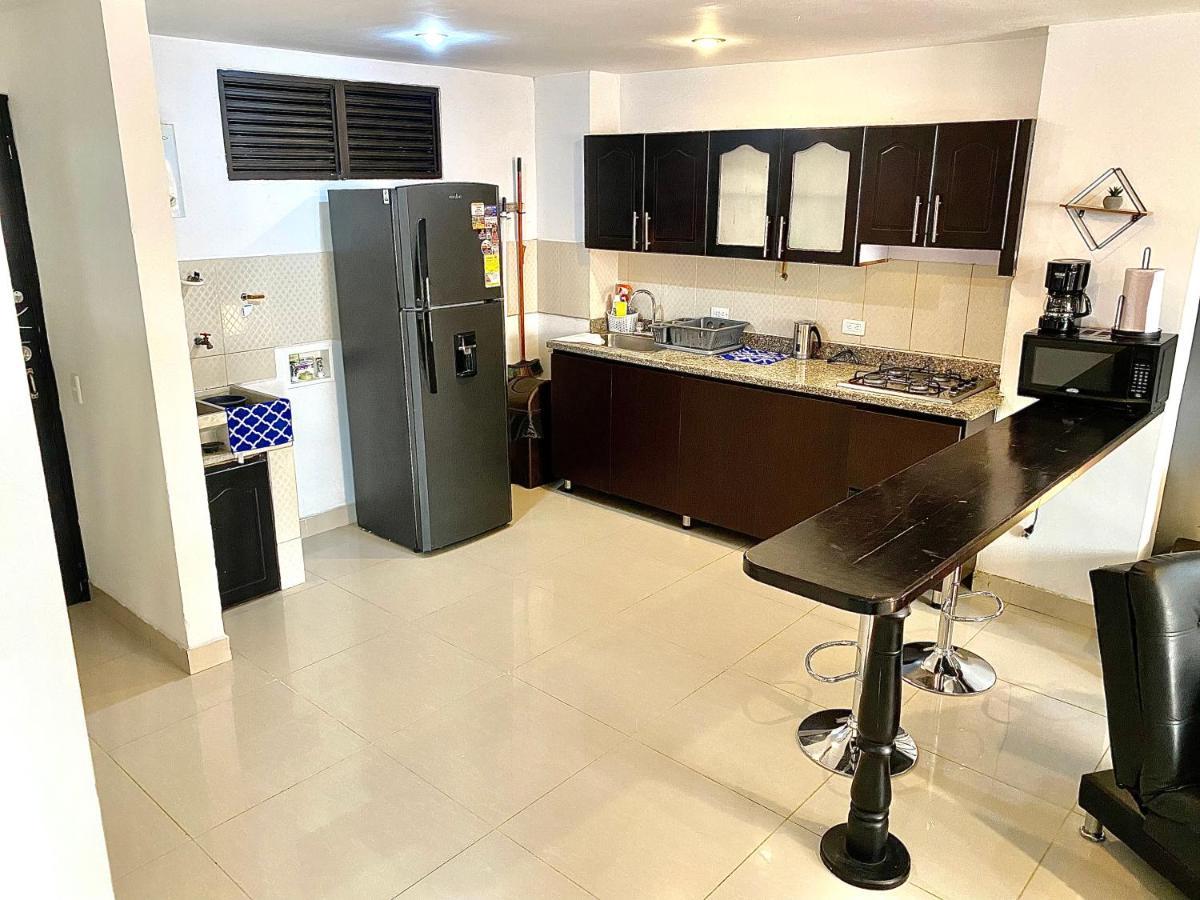 Apartamento Moderno 2 2 Cuadras Del La 70 Wfh *