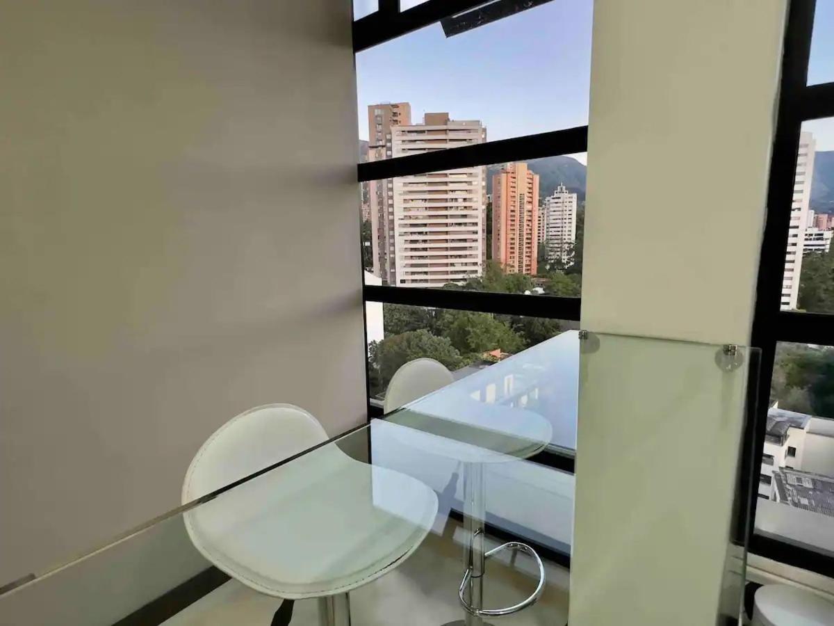 2001 El Poblado! Charming