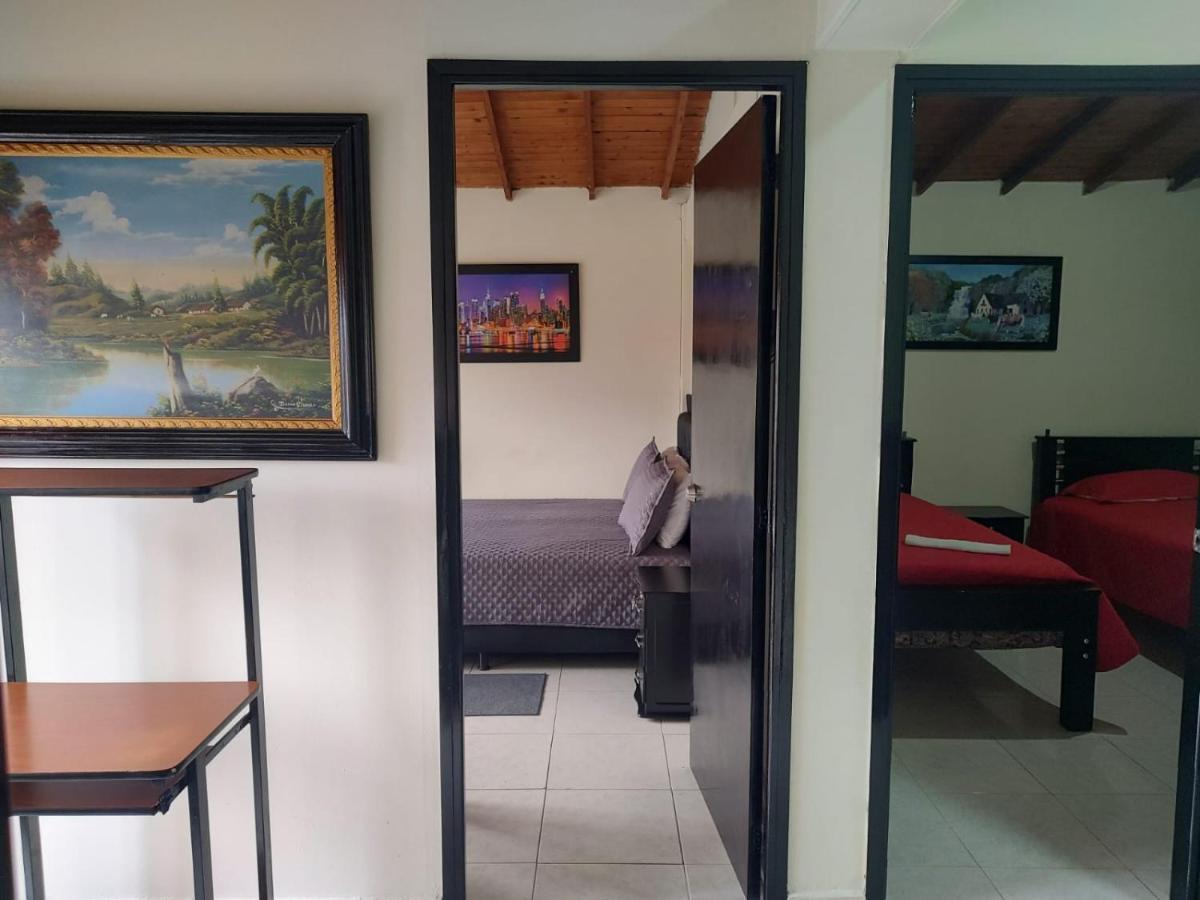 Hogar Del Viajero Medellín