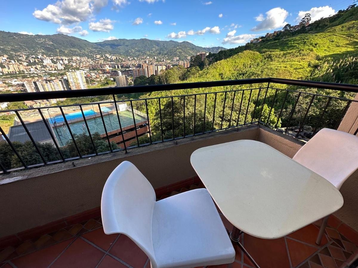 Apartamento Hermosa Vista A La Ciudad De *