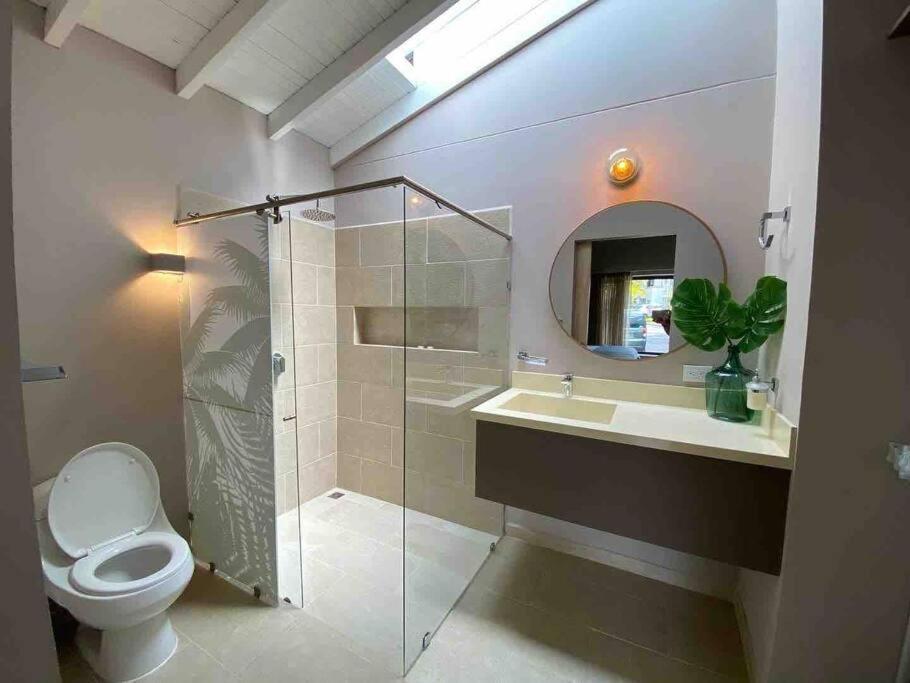 Apto Br 6 Min De Provenza, Encanto Natural Apartamento