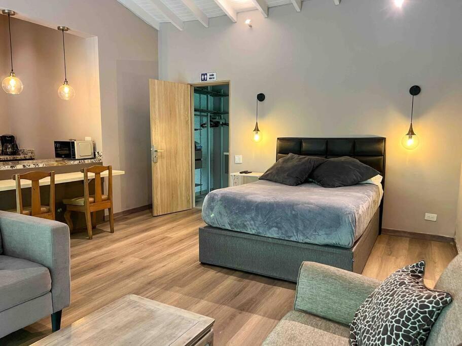 Apto Br 6 Min De Provenza, Encanto Natural Apartamento