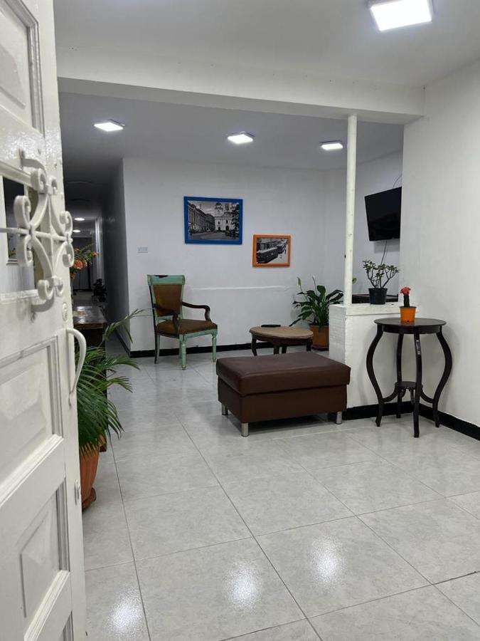 La Casa Del Tranvia * Medellín