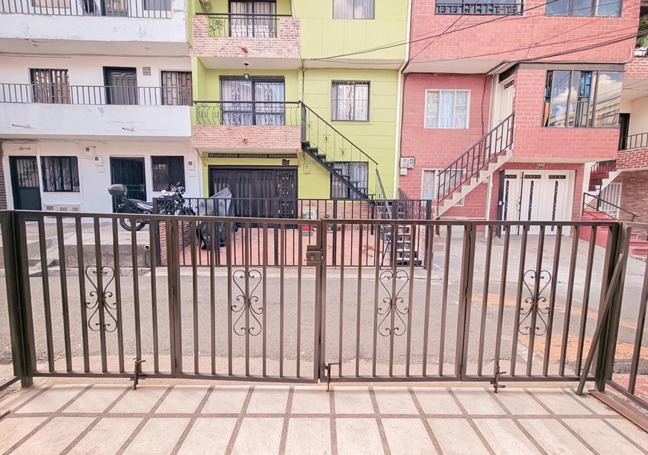 Apartamento Casa Comoda En Ubicacion Ideal Medellín