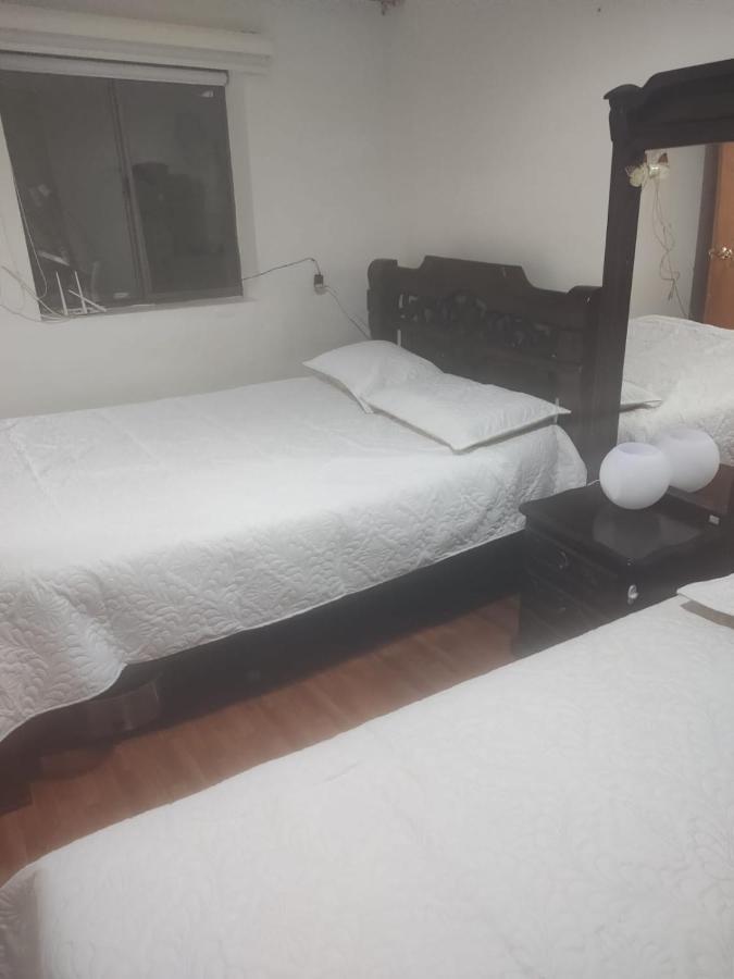Noras Laureles Homestay Medellin