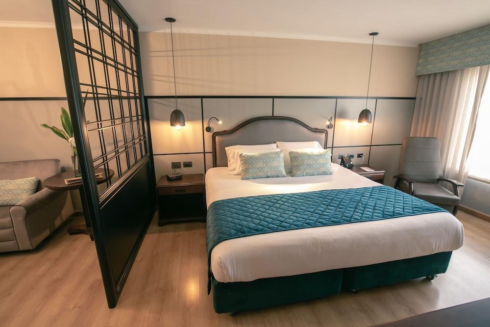 Poblado Plaza 5* Medellin