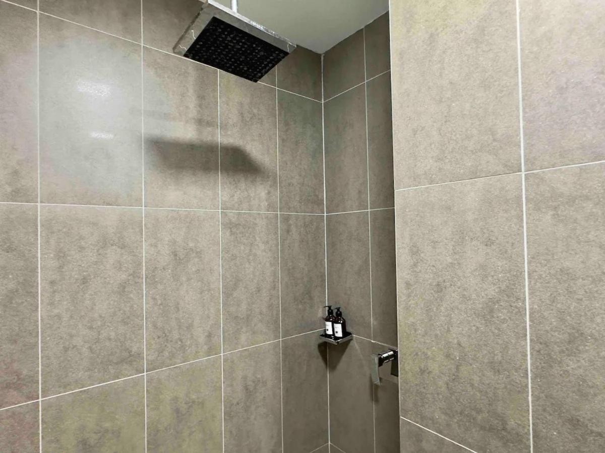 2001 El Poblado! Charming Apartamento