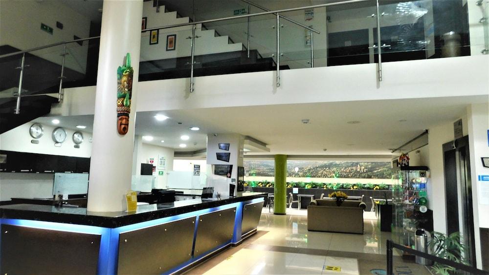 Hotel Acqua Medellin