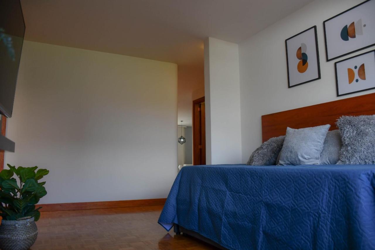 Apartamento En Laureles En Zona Rosa