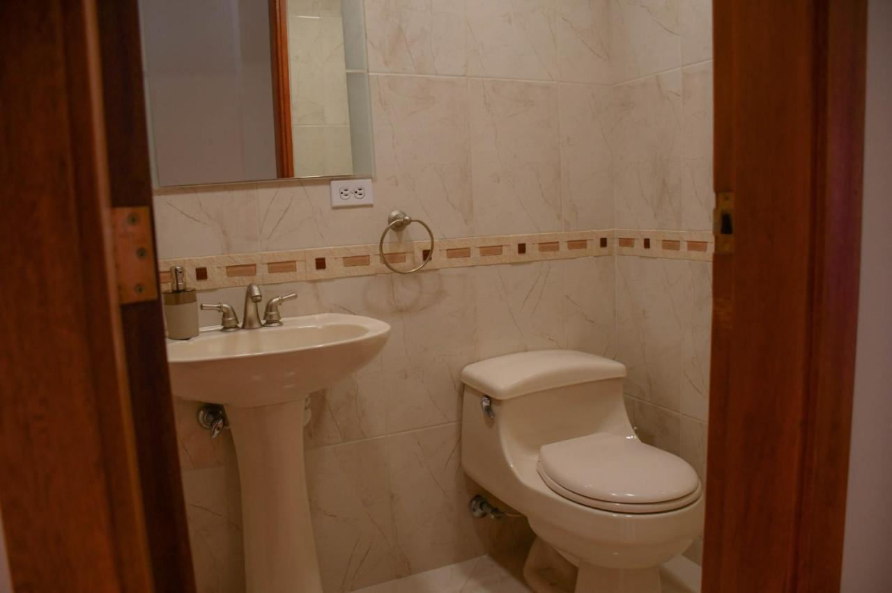 Apartamento En Laureles En Zona Rosa Apartamento *