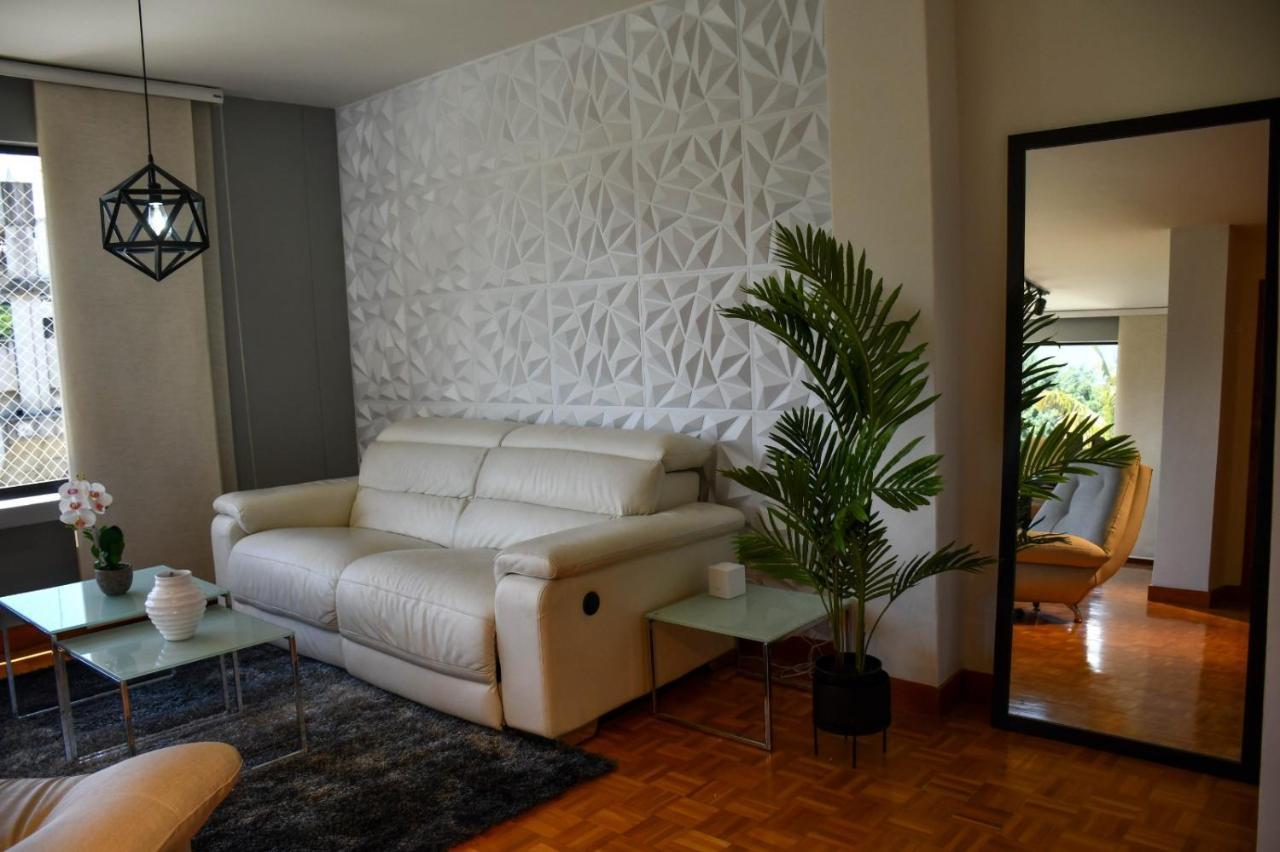 Apartamento Apartamento En Laureles En Zona Rosa Medellín