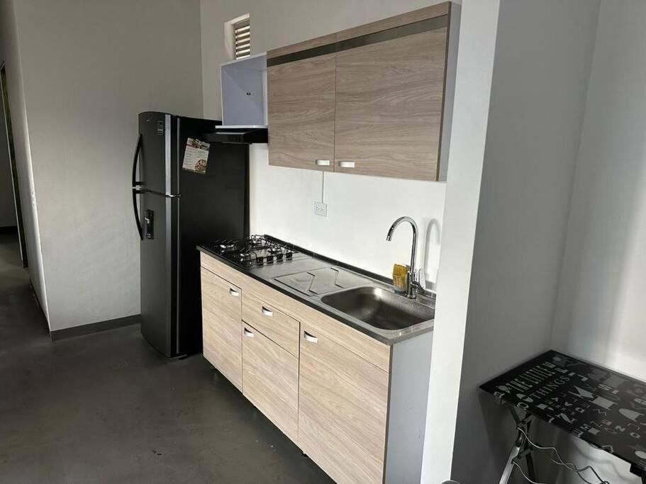 Apartamento Asombroso Apto 302 Para Grupos En El Poblado *