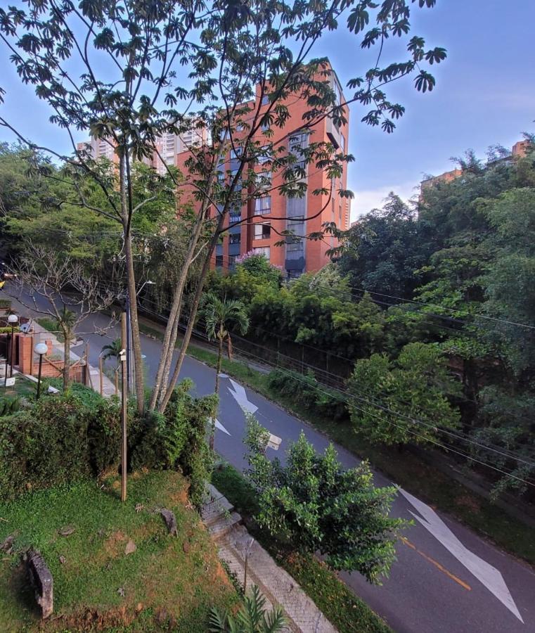 De Viajeros En Poblado Apartment *