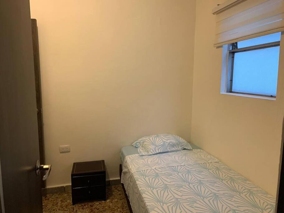 Apartamento En Laureles Con Ubicacion Privilegiada * Medellín