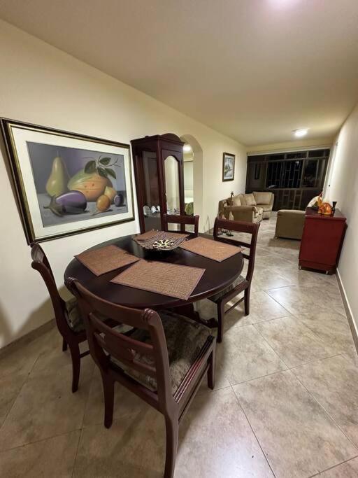 Magnifico Y Centrico Apartamento 201 Apartamento Medellín