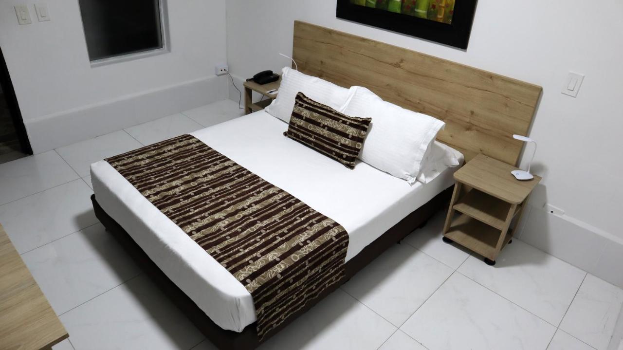 Like 3* Medellín