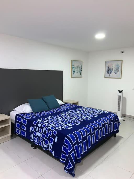 Apartamento Loft Vibrante En El Centro De - 504