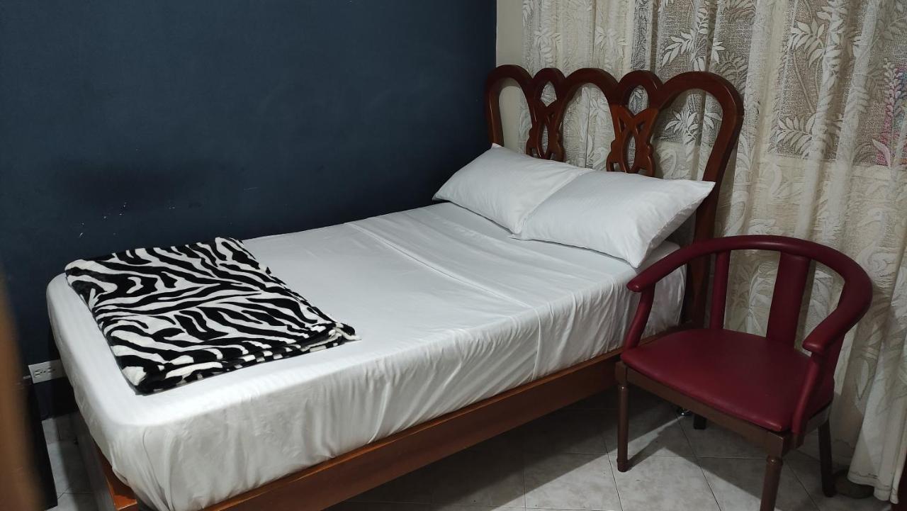Hab. Cama Doble Y Bano Privado #3 *