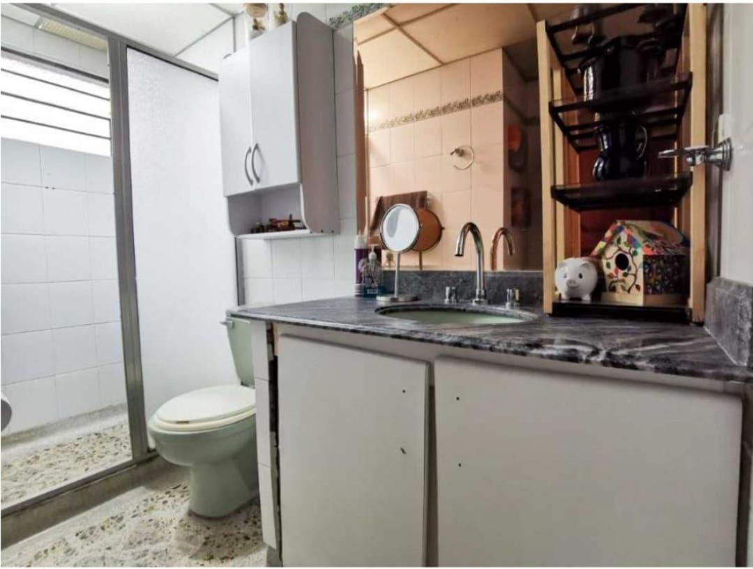 Privada En Conquistadores Habitación en casa particular *