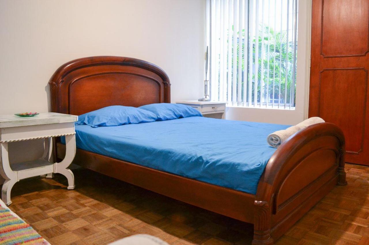 Habitación en casa particular Privada En Conquistadores