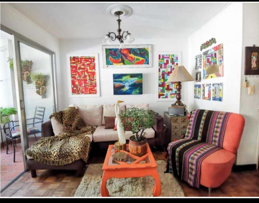 Privada En Conquistadores Habitación en casa particular