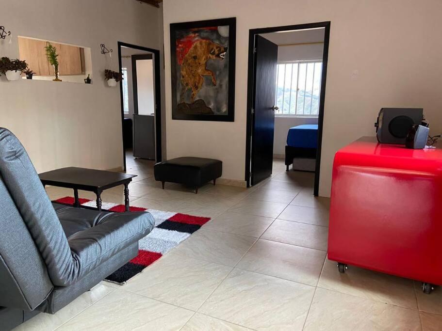 Apartment Tu Casa En La Comuna 13 Medellin